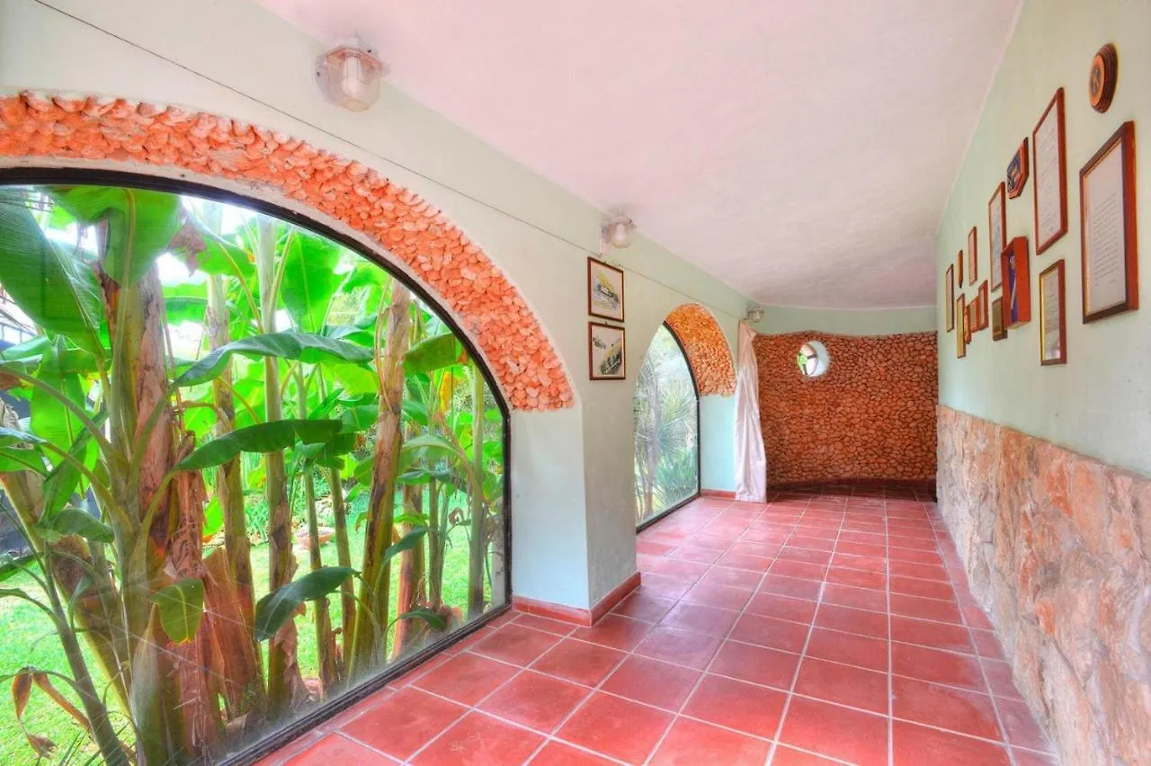 Holiday Home With Private Pool, Terrauzza